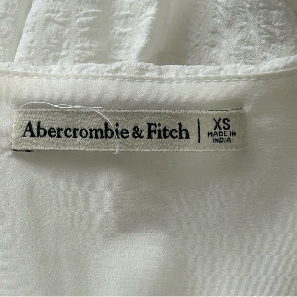 Abercrombie & Fitch
Tie-Front Textured Mini Dress sz XS White - Picture 4 of 5